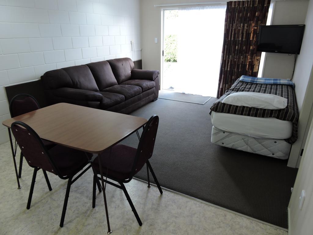 Maple Lodge Motel 마타마타 외부 사진